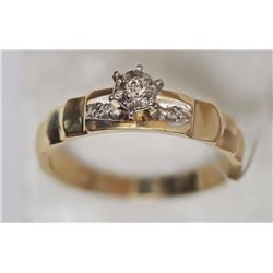 #7-10KT YELLOW GOLD DIAMOND RING (2.4G)