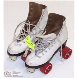 DOMINION WOMENS ROLLER SKATES SIZE 6.5-7