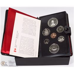 RCM 1977 SILVER DOUBLE DOLLAR SET