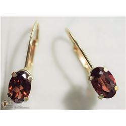 8) 10KT YELLOW GOLD GARNET EARRINGS