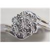 Image 1 : 10) STERLING SILVER  DIAMOND RING WITH 7 DIAMONDS