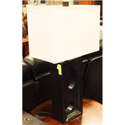 DESIGNER SHOWHOME LAMP