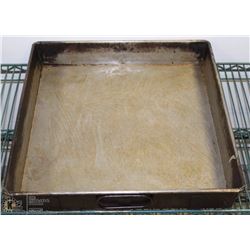 SQUARE BANDED ROASTED PAN