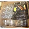Image 1 : BOX OF TEA  AND DRINK GLASSES