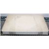Image 1 : LOT OF 4 WHITE PLASTIC CUTTING BOARDS