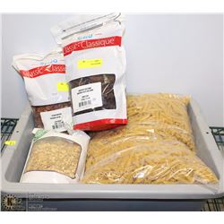 BUS TRAY OF RAISINS, PECANS, OATS + PENNE PASTA