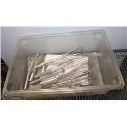 LARGER PLASTIC TOTE W/ 6-12" STEEL WHISKS