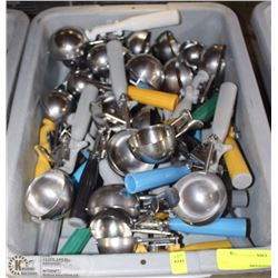 BUS PAN OF VARIOUS SIZED ICE-CREAM SCOOPS