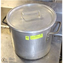 10L HEAVY DUTY STOCK POT WITH LID.