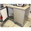 Image 1 : DUAL-DOOR REFRIGERATED COUNTER-UNIT W/ SHELVES