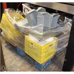PALLET OF ASSORTED RESTAURANT EQUIPMENT: