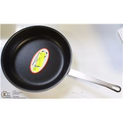 ME#16, FRYPAN 10" NON STICK