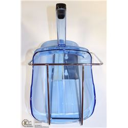 NEW RUBBERMAID BLUE-SCOOP WITH CHROME HOLDING RACK