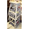 Image 1 : LOT OF 3 RUBBERMAID PLASTIC HIGHCHAIRS