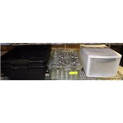 SHELF CONTENTS: CLEANING BINS & SHAKERS