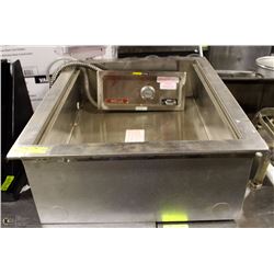 NEW WELLS FOOD WARMER