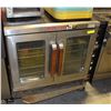 Image 1 : VULCAN CONVECTION OVEN.