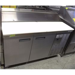 DELFIELD 2 DOOR REFRIGERATED PREP TABLE 55"X31"40"