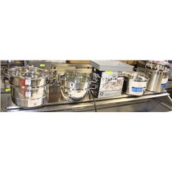 LOT OF 4 STAINLESS POTS, COLLANDER & 21 PC MIX &