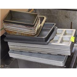 LOT OF 21 VARIOUS SIZED LOAF PANS
