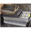 Image 1 : LOT OF 21 VARIOUS SIZED LOAF PANS