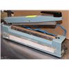 Image 1 : OMCAN ELECTRIC BAG SEALER