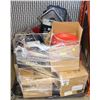 Image 1 : PALLET OF RESTAURANT MISC. SERVEWARE INCL