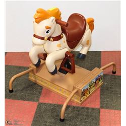 DORA THE EXPLORER RIDING HORSE WITH SOUND AND