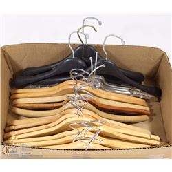 BOX W/ WOOD HANGERS & SOME PLASTIC