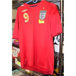 SOCCER T-SHIRT #9 ROONEY SIZE LARGE.