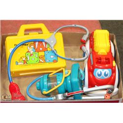 FLAT OF KIDS TOYS INCL FISHER PRICE LANTERN,