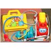 Image 1 : FLAT OF KIDS TOYS INCL FISHER PRICE LANTERN,