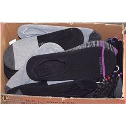 FLAT OF ASSORTED NEW SOCKS (MANY 3 PACKS)