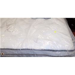QUEEN SIZE MATTRESS SET BAMBOO. ONE SIDE SOFT ONE
