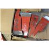 Image 2 : LOT OF AXE HEADS