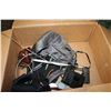 Image 2 : BOX OF 35MM CAMERA GEAR