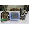 Image 1 : PAIL OF CANDLES AND TRAY OF HATS AND BOTTLES