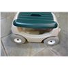 Image 2 : STEP TWO GARDEN HOPPER WAGON
