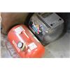 Image 2 : 2 AIR TANKS AND CONCRETE MIXER