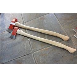 AXE AND SPLITTING MAUL