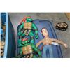 Image 3 : TOTE OF NINJA TURTLES AND WOODY TOY