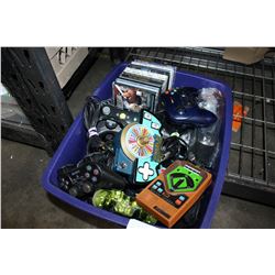 TOTE OF VIDEO GAMES AND CONTROLLERS