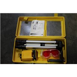 TOOL SHOP CASED LASER LEVEL