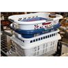 Image 2 : LOT OF PLASTIC HAMPERS