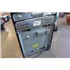 Image 3 : BLACK GE GAS RANGE, WORKING