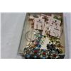 Image 1 : LOT OF NEW JEWELLRY NECKLACES AND BROACHES ETC