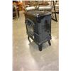 Image 2 : SMALL ELECTRIC FIREPLACE