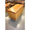 Image 3 : MAPLE STORAGE TRUNK