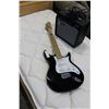 Image 2 : CENTARI ELECTRIC GUITAR AND FENDER 15G GUITAR AMP