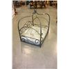 Image 2 : METAL CAT BED